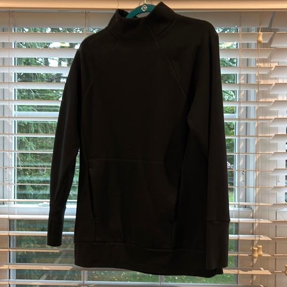 Women’s Fabletics Mock Neck Sweatshirt - Picture 2 of 4